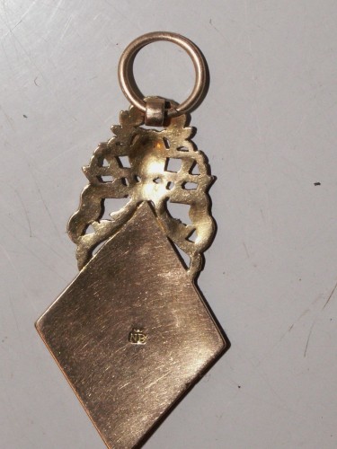 RARE MÉDAILLE ROYAL DU MÉRITE TOUT OR ÉMAILLÉE MAGNIFIQUE SIGNÉE COURONNE NB4s-l1600.jpg