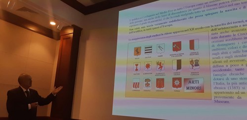 70279560_10214364811171261_5088329793741520896_o.jpg