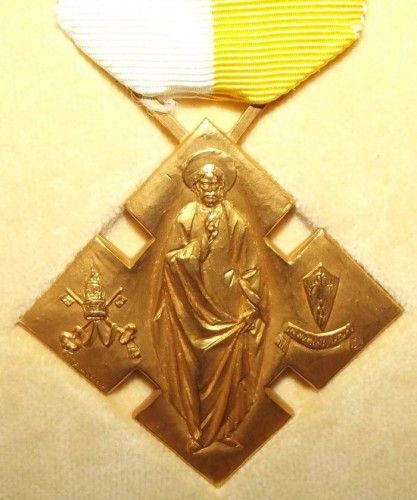 catholic-benemerenti-medal-issued-by-the-pope.jpg