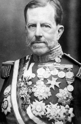 Valeriano Weyler.jpg