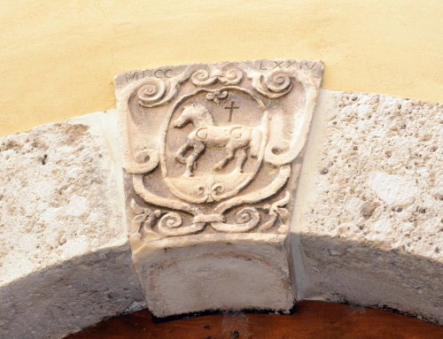 Pettorano_Palazzo_Giuliani_8.jpg (352.57 KiB) Osservato 2850 volte Pettorano_Palazzo_Giuliani_8.jpg